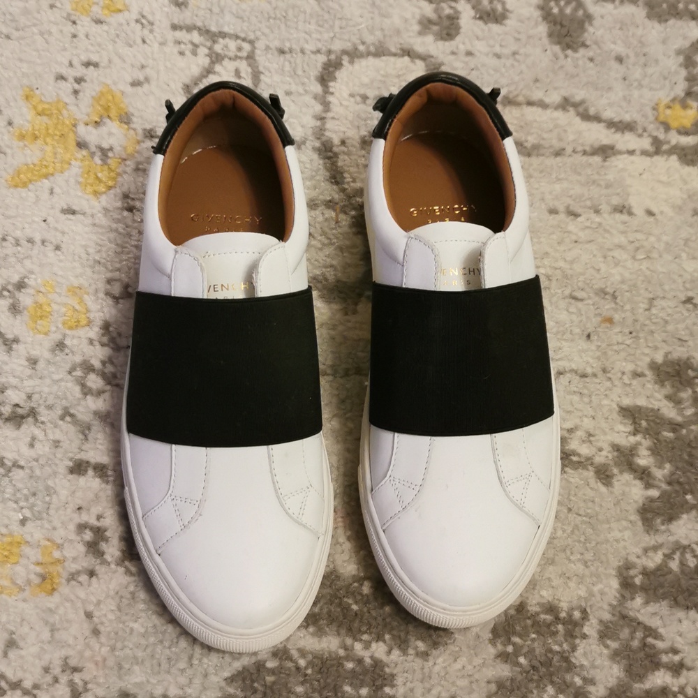 Givenchy runners